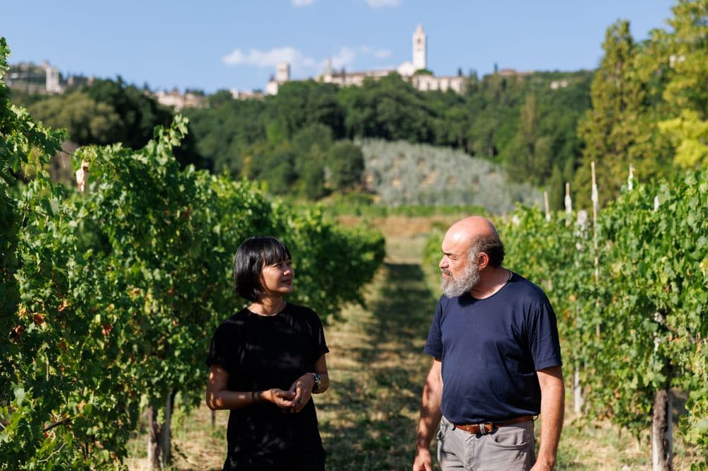 Dian Suci during her Italian residency in Assisi together with friar Michele Badino, tutor, 2026 Ph. TIWI