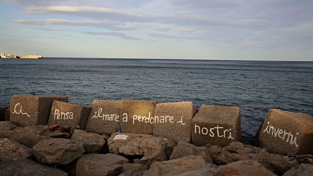 Helen Cammock, "Che si può fare", 2019, still dal video © Helen Cammock