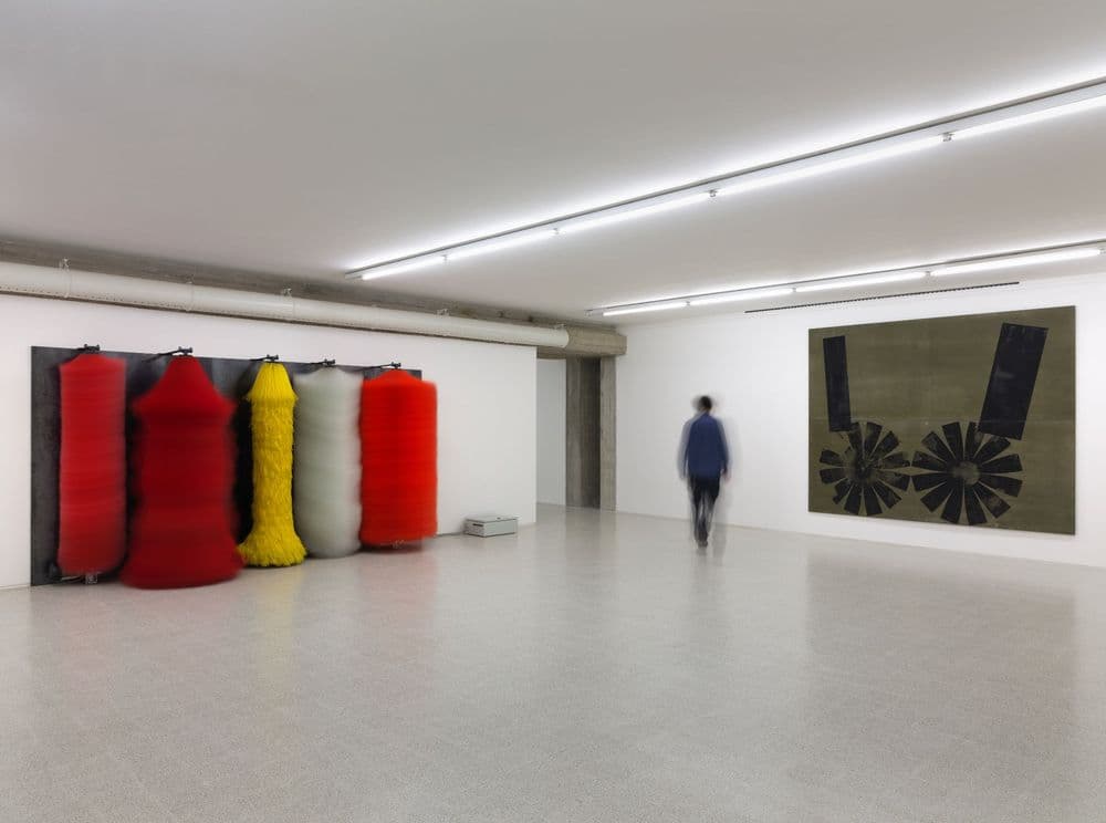 "Industriale immaginario", 2015-2016, veduta di mostra © Lara Favaretto © Annette Lemieux | ph. Dario Lasagni